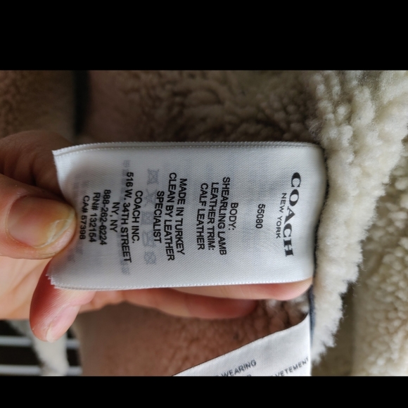 💜 NWoT COACH 💜 authentic leather shearling vest - Picture 3 of 8
